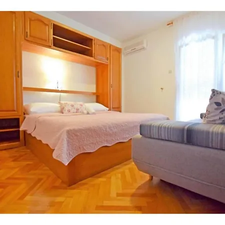 Apartament Adriana - Two Bedroom A4